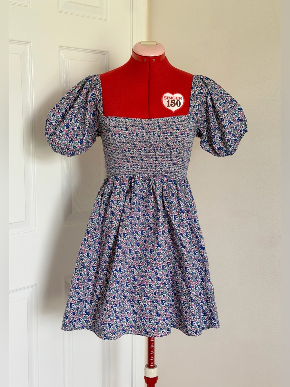 NWOT Les Coyotes de Paris Dolly Floral Smocked Cotton Dress Puff Sleeve XS S 12